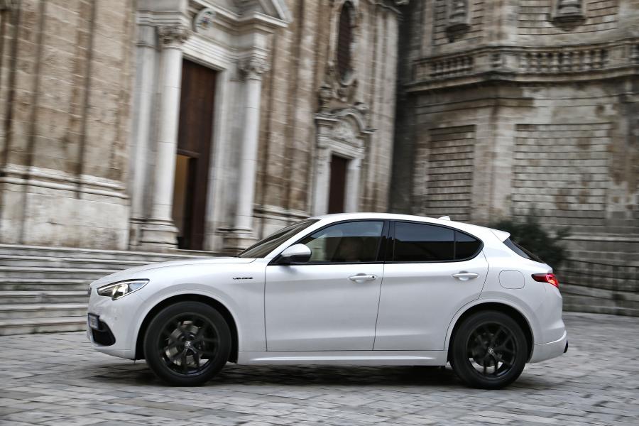  Alfa Romeo Stelvio Veloce (949) 2019 года  (фото 9 из 100)